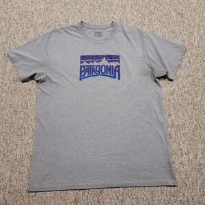 Patagonia Shirt Mens 2XL Grey Short Sleeve Regular Fit Classic Logo Outdoors